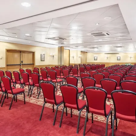 Dom Pedro Hotel 5*