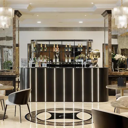 호텔 Dom Pedro Hotel, A Member Of Radisson Individuals