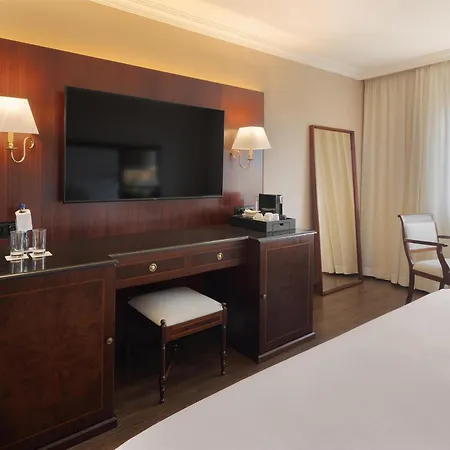 호텔 Dom Pedro Hotel, A Member Of Radisson Individuals 5*