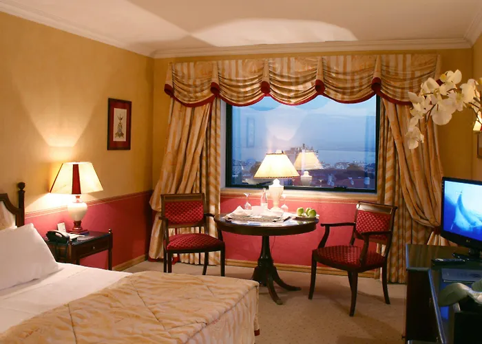 Dom Pedro Hotel, A Member Of Radisson Individuals 5* リスボン