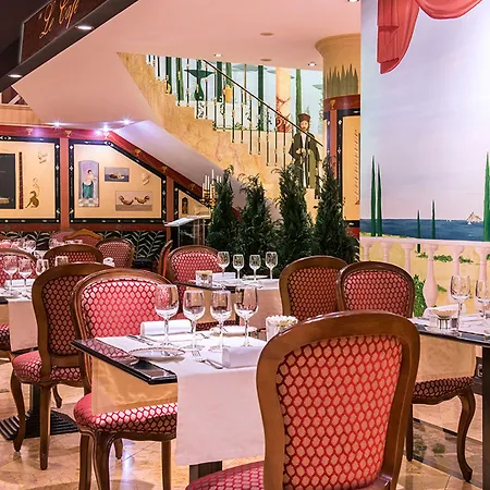 호텔 Dom Pedro Hotel, A Member Of Radisson Individuals